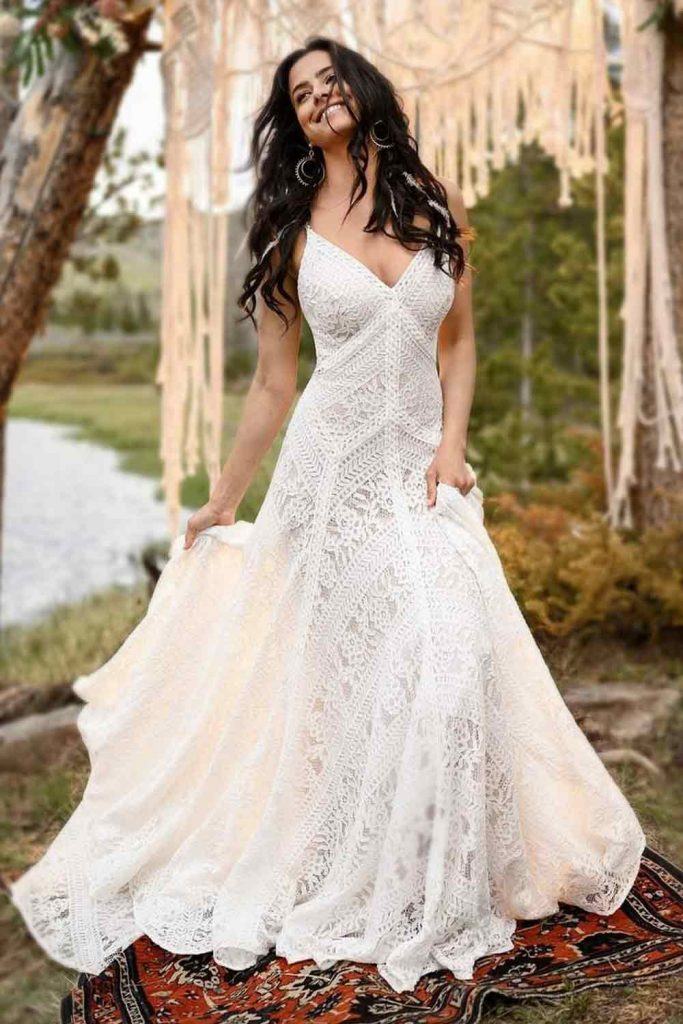 Boho Wedding Dress With Bohemian Lace #bohowedding #bihemianbride