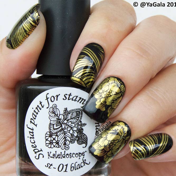 Gold Nails With Stamping