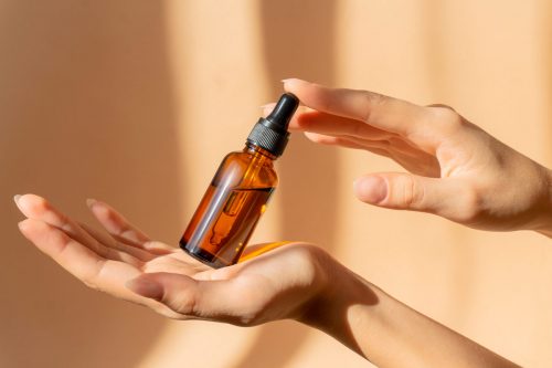 The Hidden Healing Properties Of Castor Oil Every Woman Should Know About